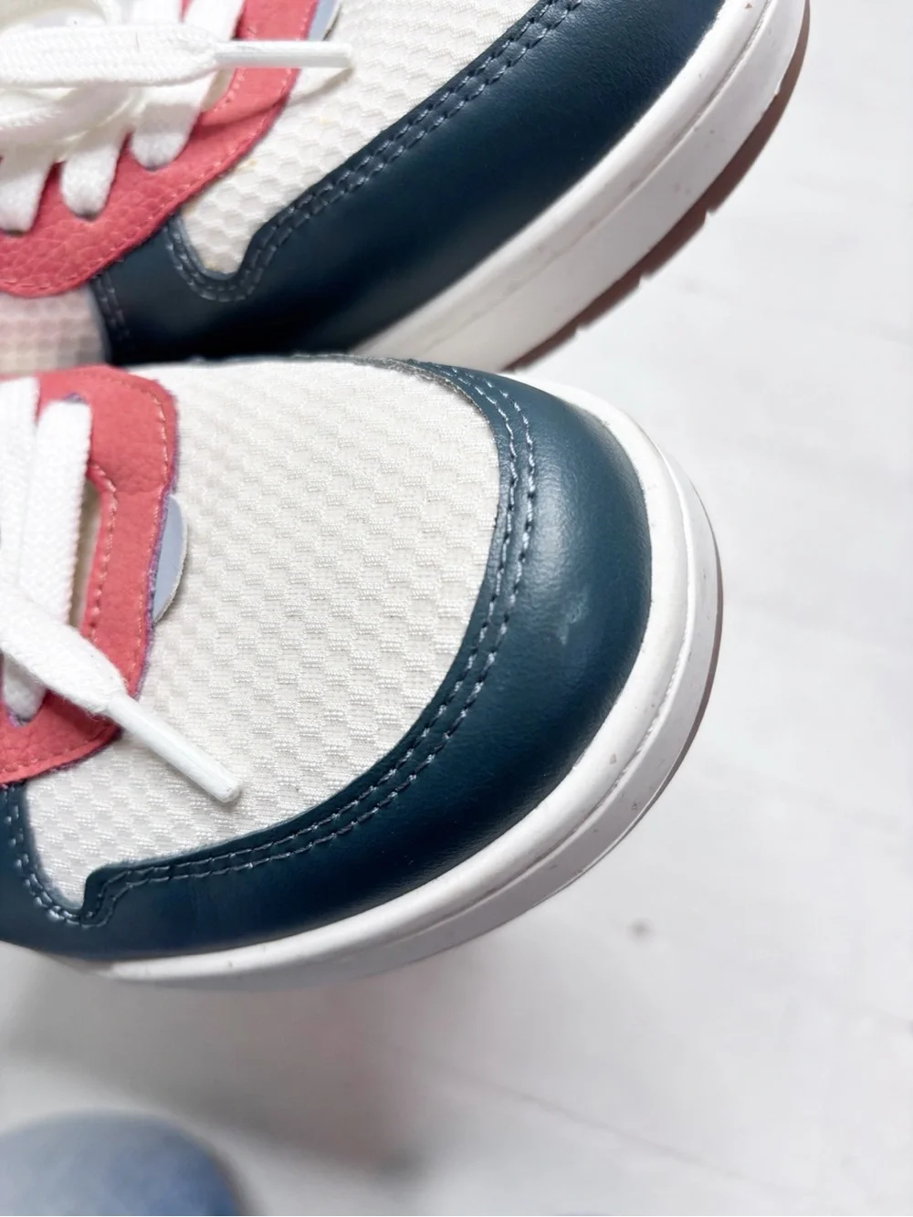 Madewell Court Low-Top Sneakers Red Green Blue White Accent Colors Size 9 EUC